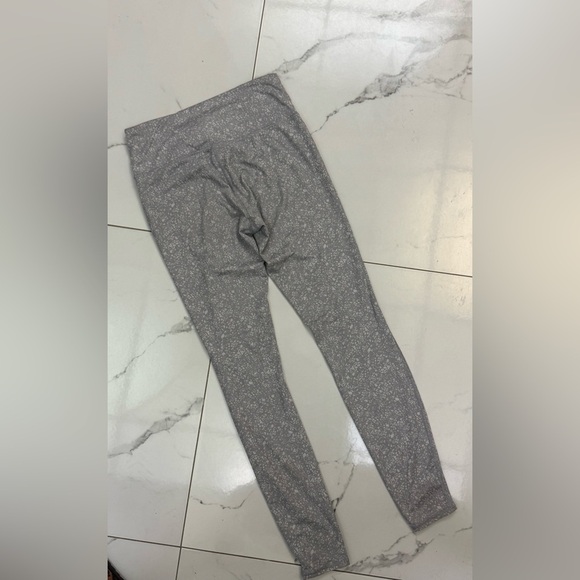 Athleta Heathered Gray Leggings Size S - Picture 6 of 7